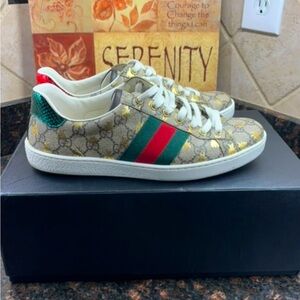 Gucci sneakers
